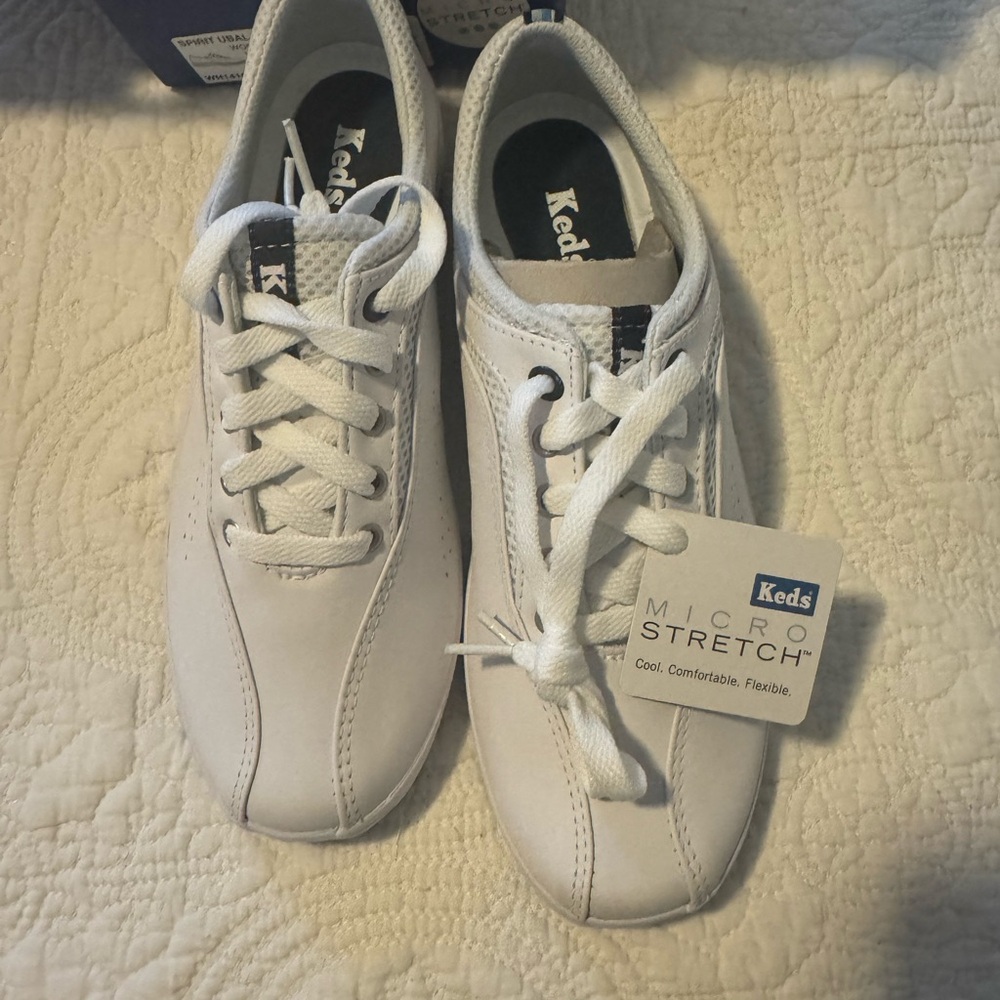 NWT Keds Spirit Ubal White Sneakers